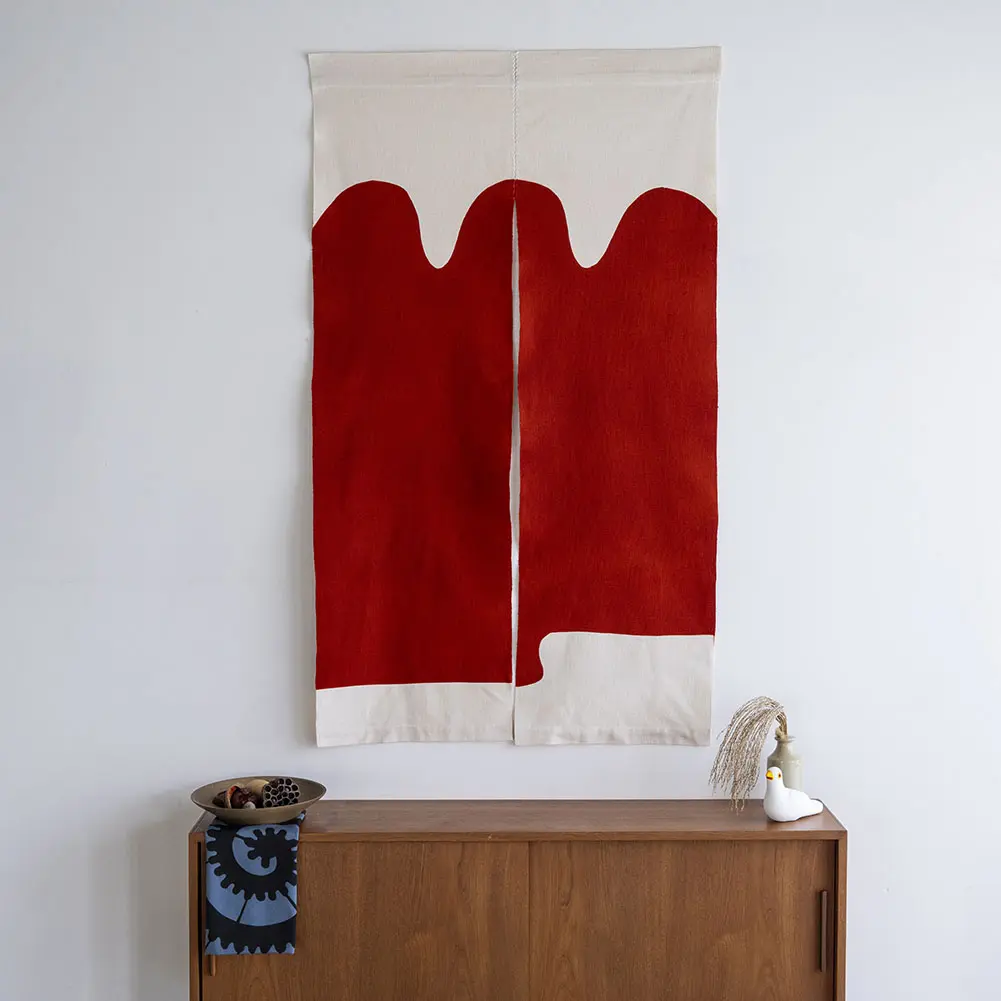 三つ山（波の山）赤